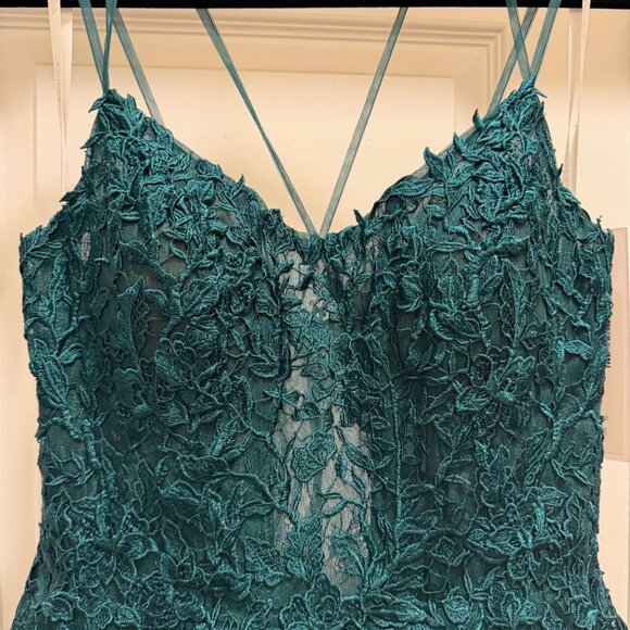 Jovani 06644 A-Line Ball Gown Size 10 NWT - Picture 6 of 9